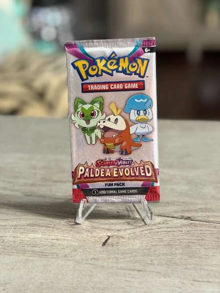 Scarlet & Violet—Paldea Evolved Fun Pack