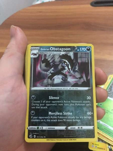 Galarian Obstagoon - Fusion Strike #161/264