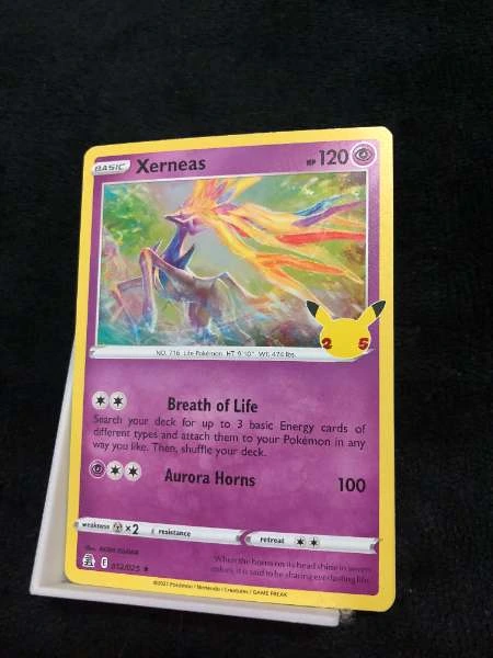 Xerneas - Celebrations #012/025