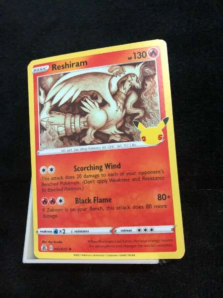 Reshiram - Celebrations #002/025