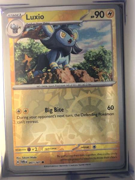 Luxio - Twilight Masquerade #067/167