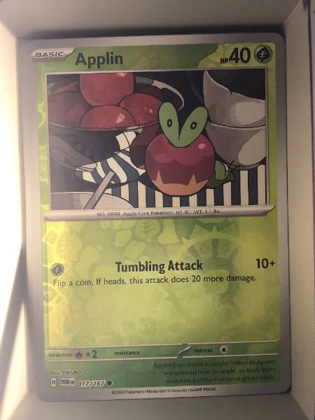 Applin - Twilight Masquerade #017/167