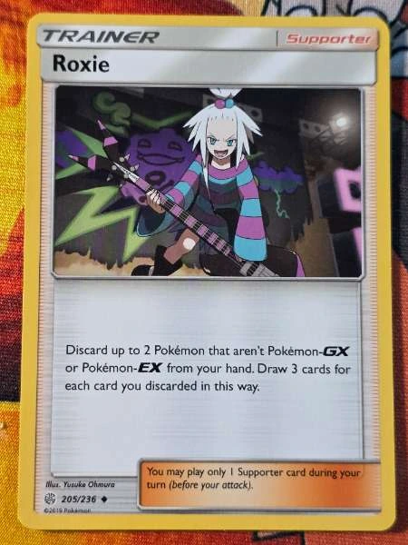 Roxie - Cosmic Eclipse #205/236
