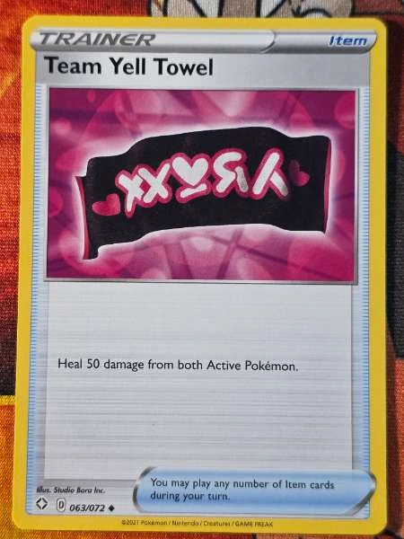 Team Yell Towel - Shining Fates #063/072