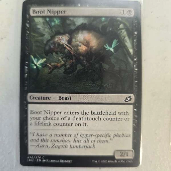 Boot Nipper - Ikoria: Lair of Behemoths #076/274