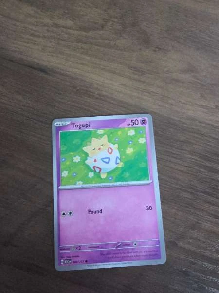 Togepi - Undaunted #085/217