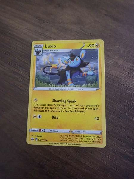 Luxio - Crown Zenith #042/159