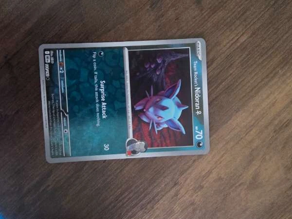Team Rocket's Nidoran ♀ - Destined Rivals #063/182