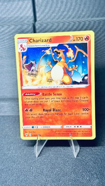 Charizard - Vivid Viltage