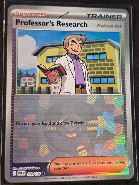 Professor's Research PokeBall - Prismatic Evolutions #122/131