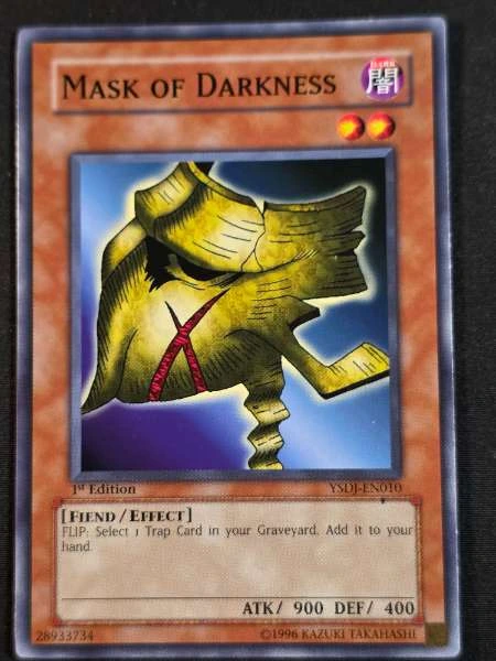 Mask of Darkness - Starter Deck: Jaden Yuki #YSDJ-EN010