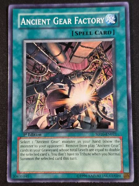 Ancient Gear Factory - Structure Deck: Machine Re-Volt #SD10-EN021