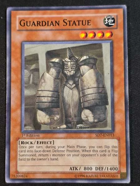 Guardian Statue - Structure Deck: Invincible Fortress #SD7-EN013