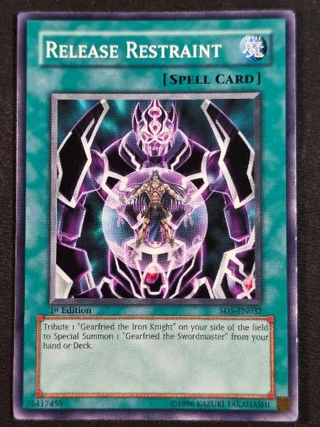 Release Restraint - Structure Deck: Warrior's Triumph #SD5-EN032