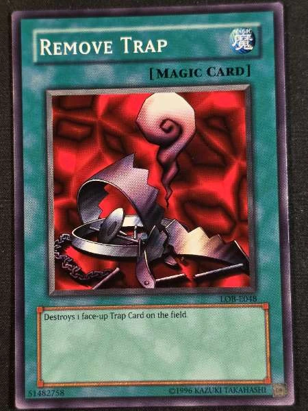 Remove Trap - Legend of Blue Eyes White Dragon #LOB-E048