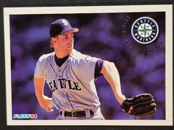 Erik Hanson - 1993 Pacific Spanish / 1994 Fleer #287