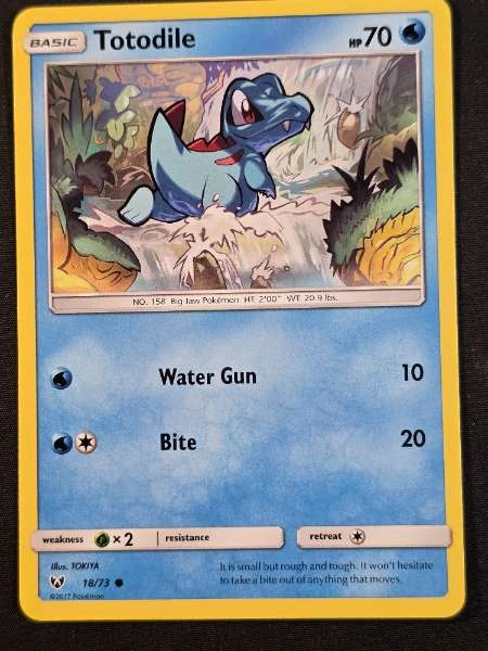 Totodile - Shining Legends #18/73