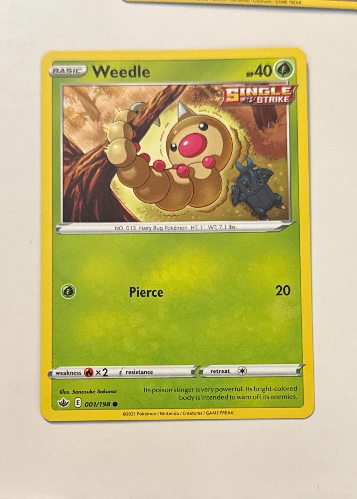 Weedle - Chilling Reign #001/198