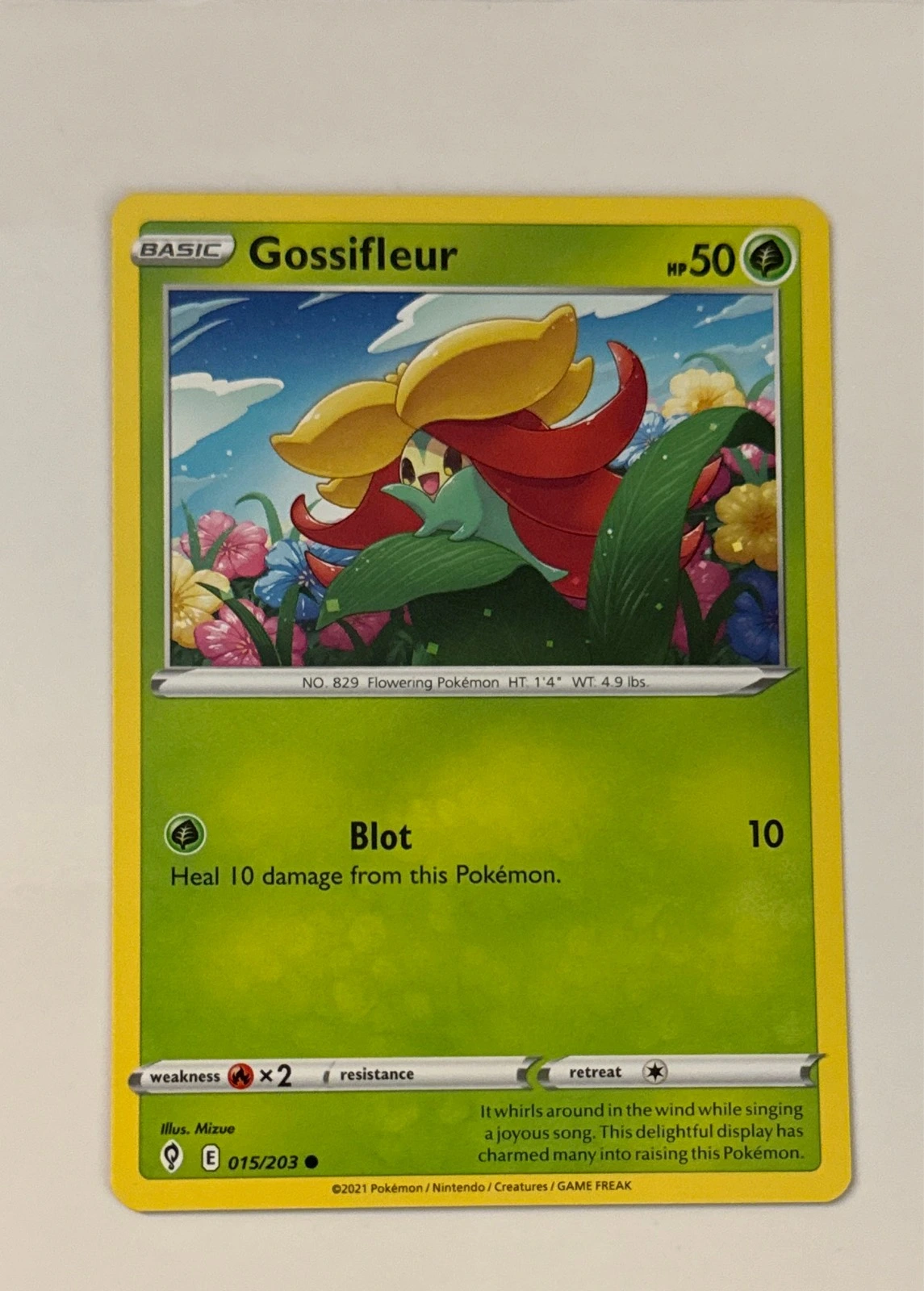 Gossifleur - Evolving Skies #015/203