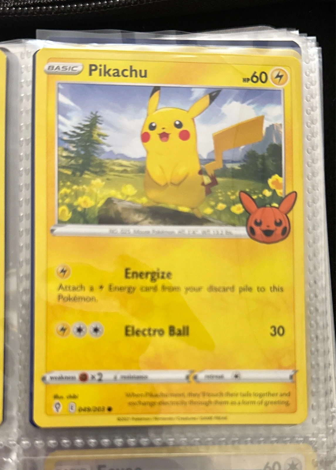 Pikachu - Pokémon Trick or Trade BOOster Bundle #049/203