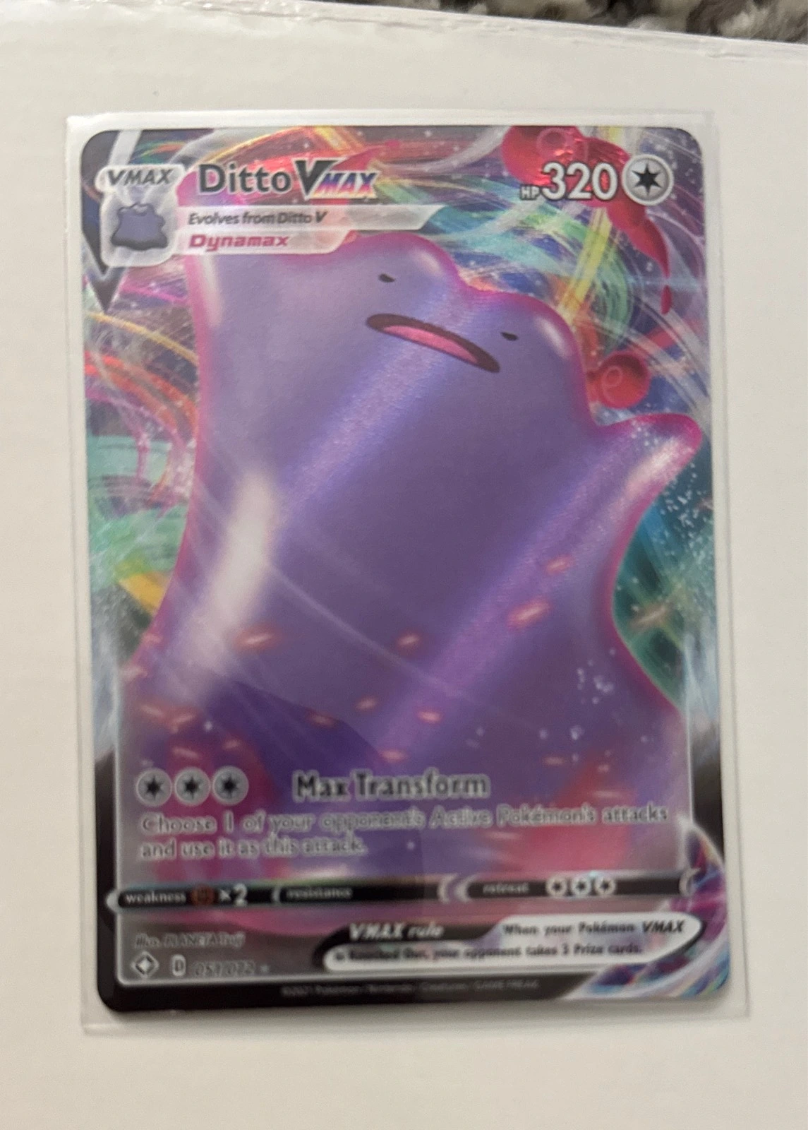 Ditto VMAX - Shining Fates #051/072