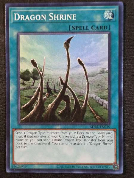 Dragon Shrine - Saga of Blue-Eyes White Dragon Structure Deck #SDBE-EN019