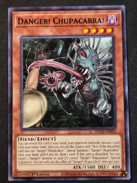 Danger! Chupacabra! - Structure Deck: The Crimson King #SDCK-EN023