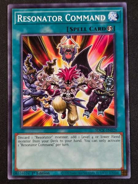 Resonator Command - Structure Deck: The Crimson King #SDCK-EN029