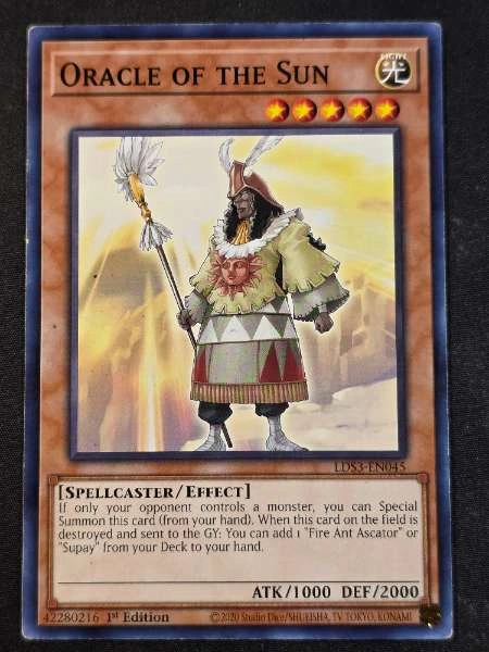 Oracle of the Sun - Legendary Duelists: Season 3 #LDS3-EN045
