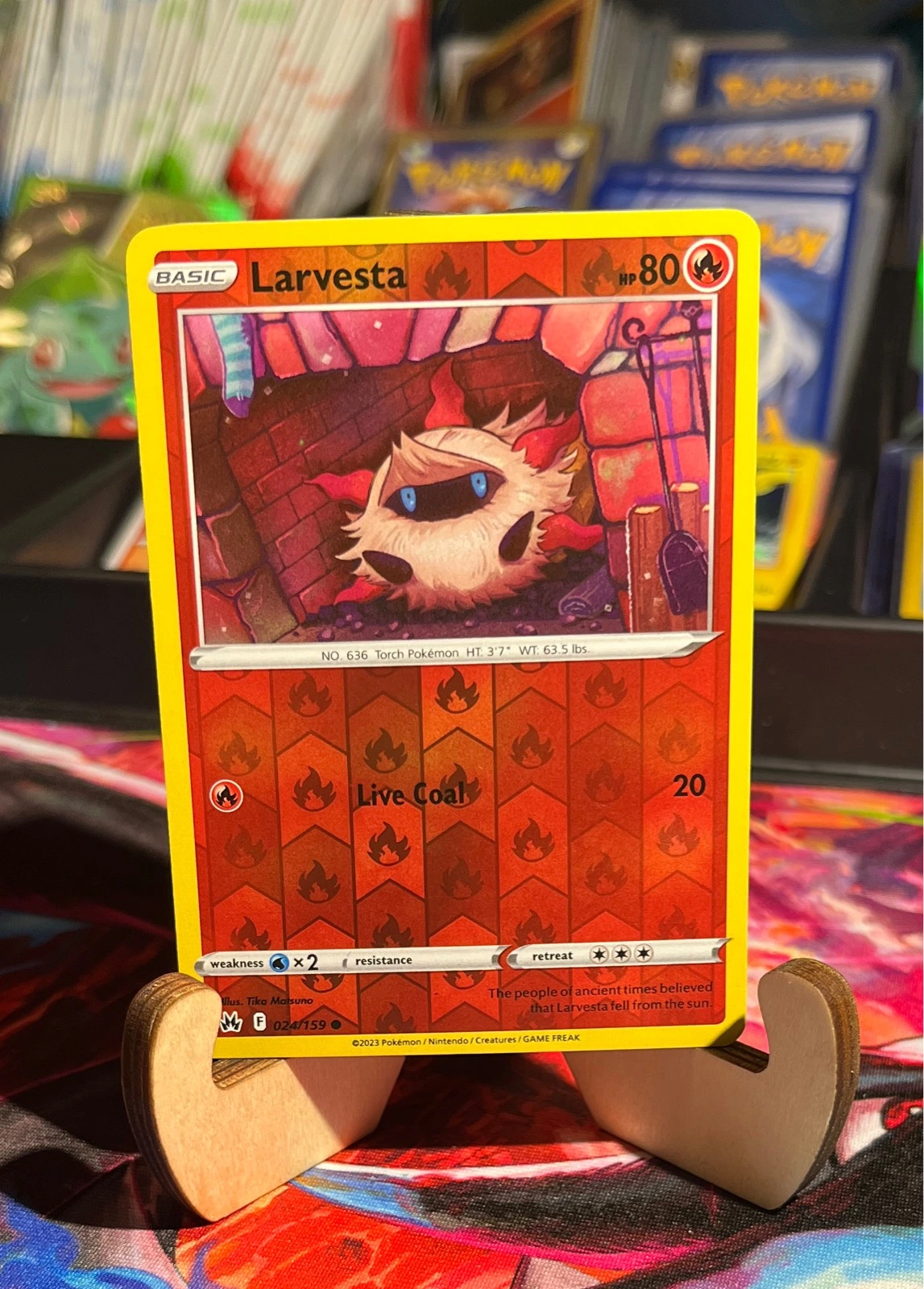 Larvesta Reverse Holo CRZ 024/159 NM - Pokémon 151 #024/159